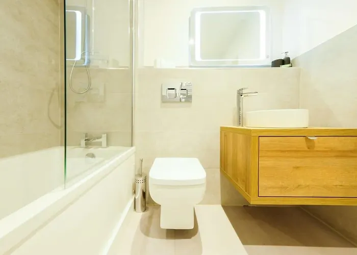 Hotwells Flat 2 - Hopewell Bristol